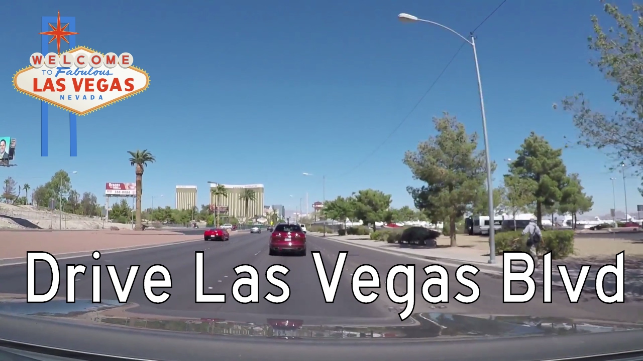 Las Vegas Blvd: Northbound in Las Vegas – Nevada